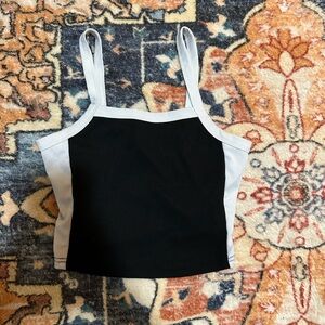 A bunch of cropped tanks